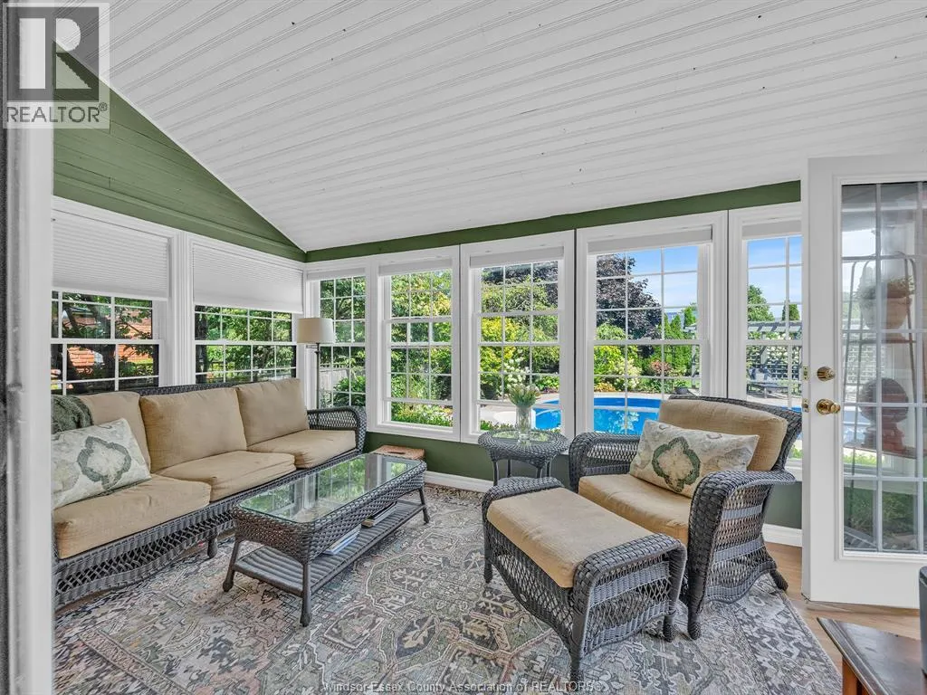 2998 ST LUKE CRESCENT