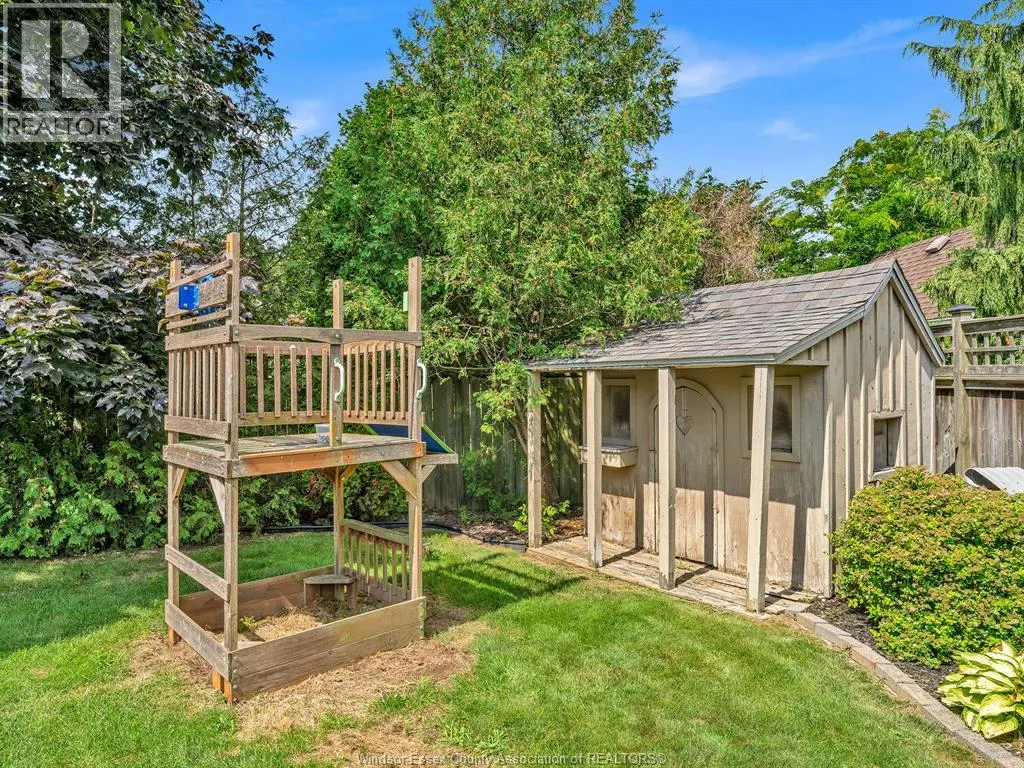 2998 ST LUKE CRESCENT