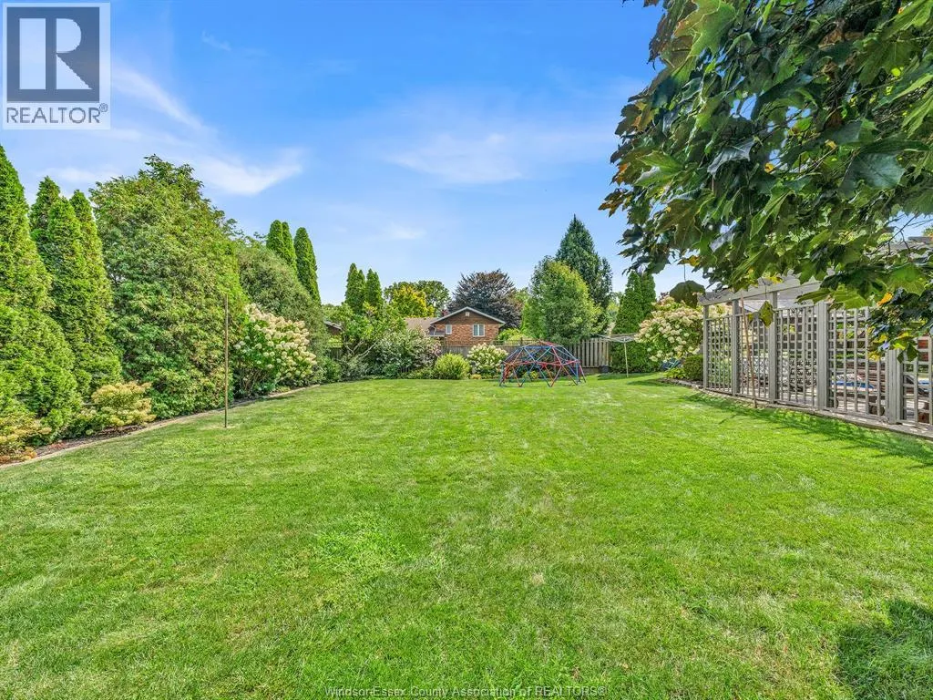 2998 ST LUKE CRESCENT