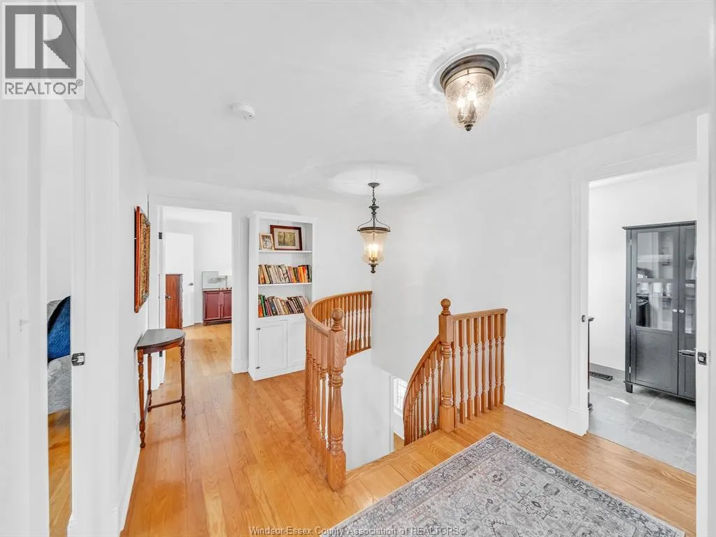 2998 ST LUKE CRESCENT