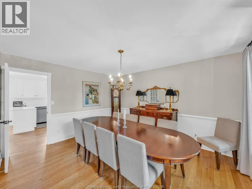 2998 ST LUKE CRESCENT