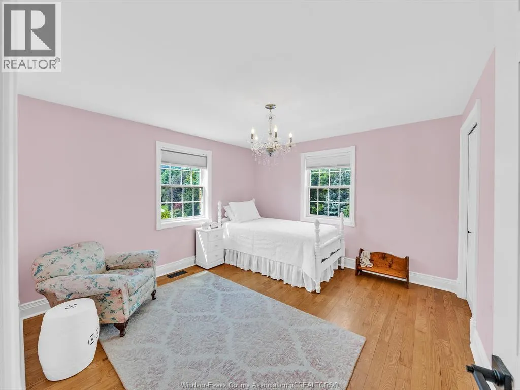 2998 ST LUKE CRESCENT