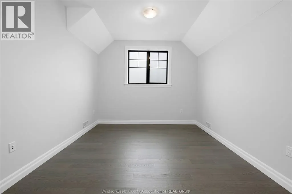 LOT 9 Kennedy Crt