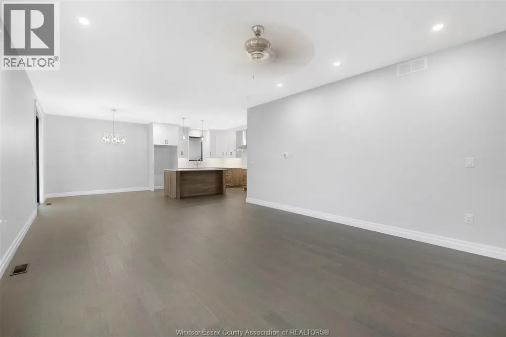 LOT 9 Kennedy Crt