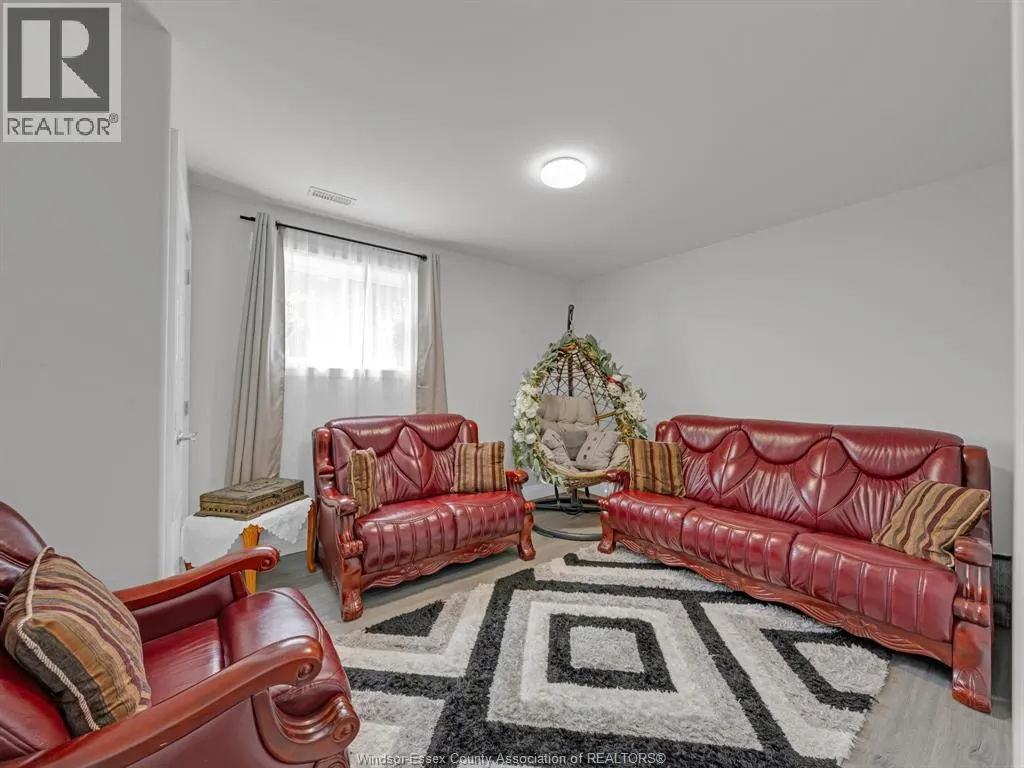 233 Sandybrook WAY