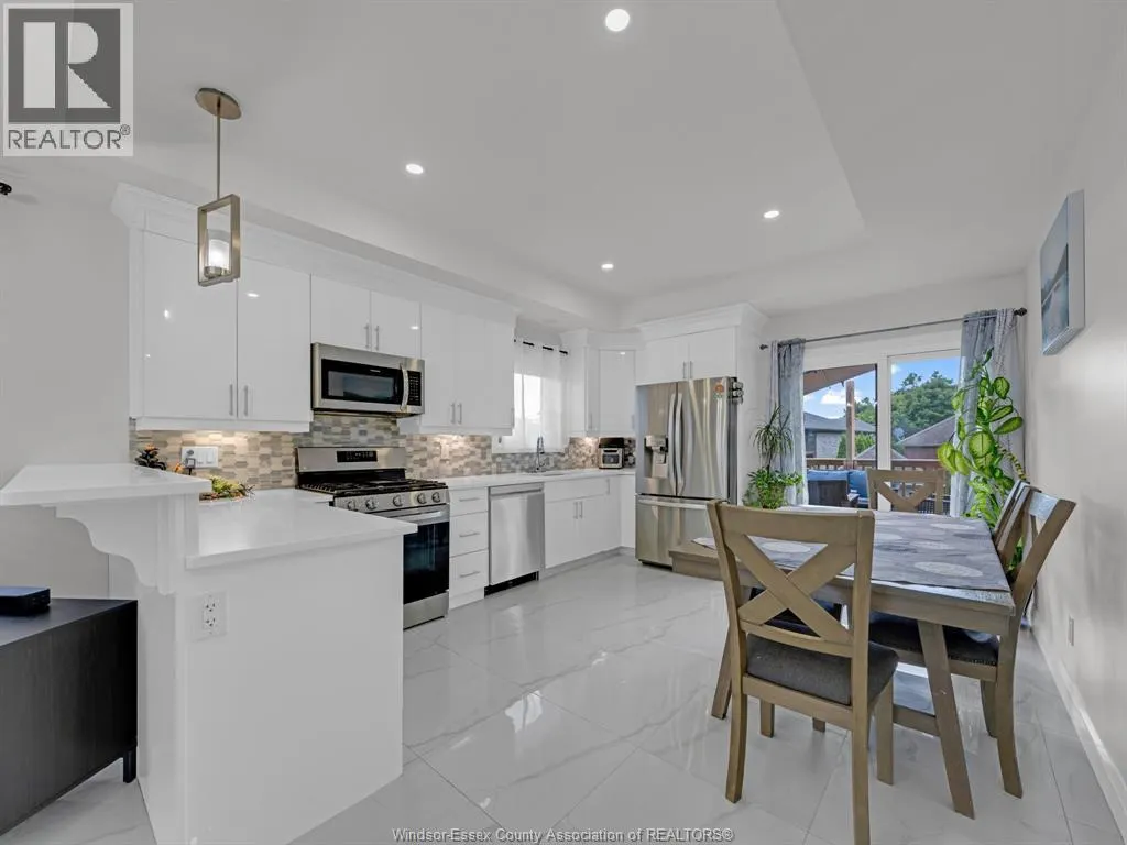 233 Sandybrook WAY