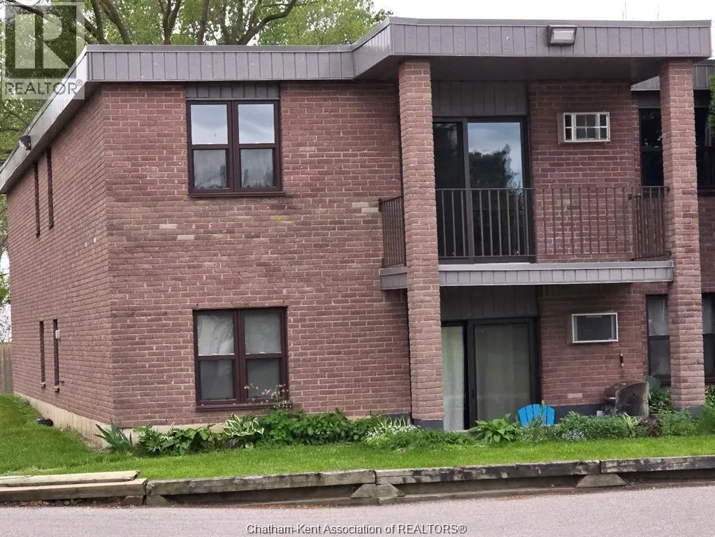 12 Montgomery DRIVE Unit# A207