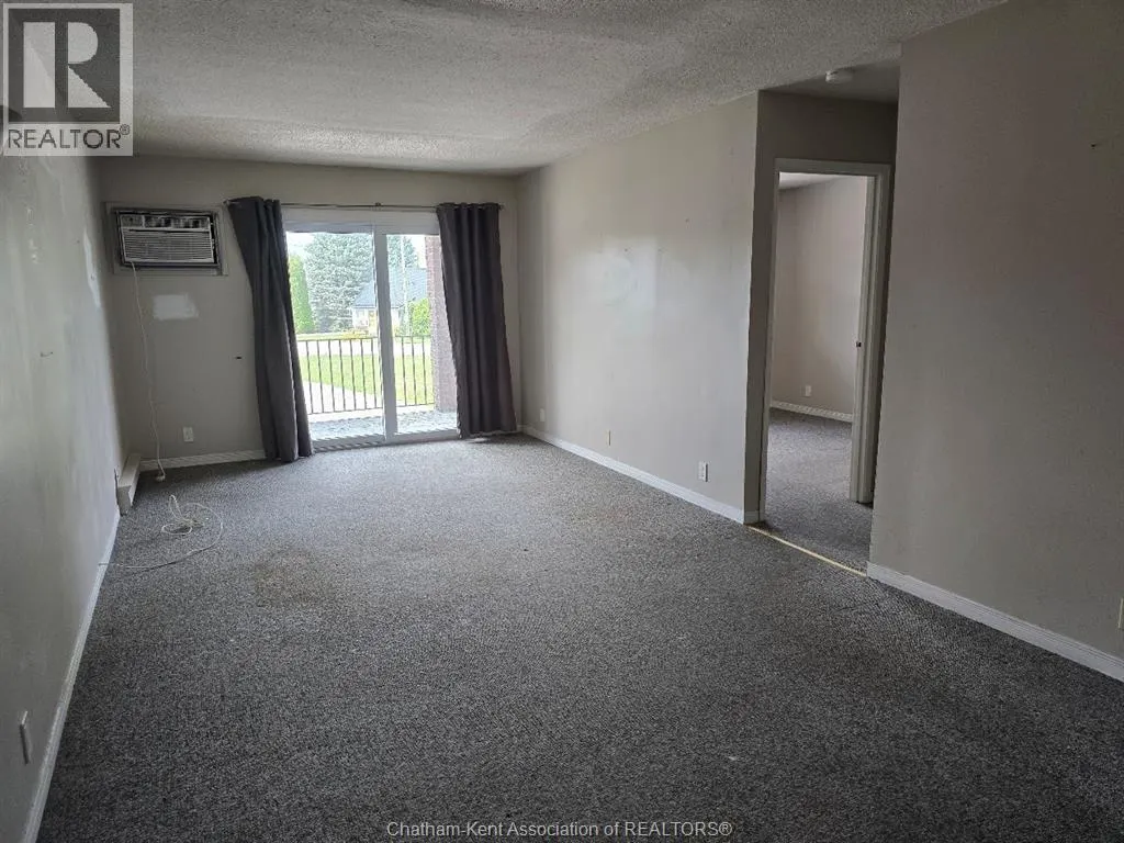 12 Montgomery DRIVE Unit# A207