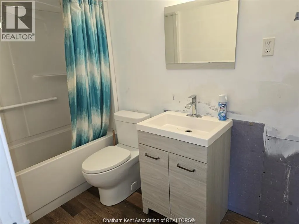 12 Montgomery DRIVE Unit# A207