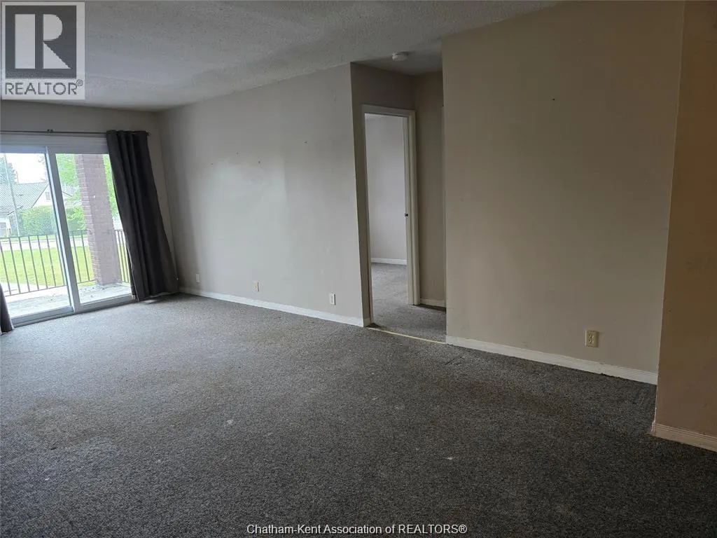 12 Montgomery DRIVE Unit# A207