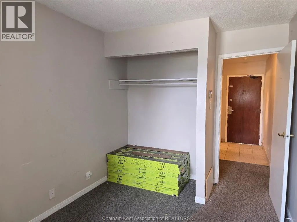 12 Montgomery DRIVE Unit# A207