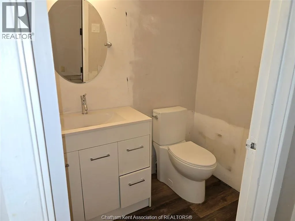 12 Montgomery DRIVE Unit# A207