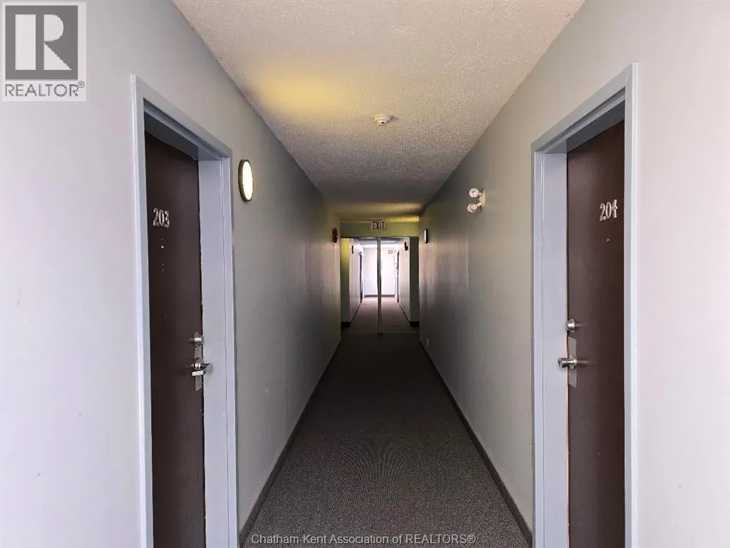 12 Montgomery DRIVE Unit# A207