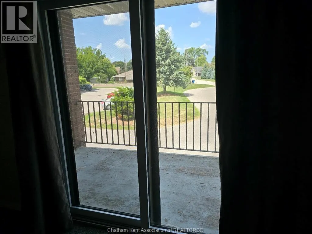 12 Montgomery DRIVE Unit# A207