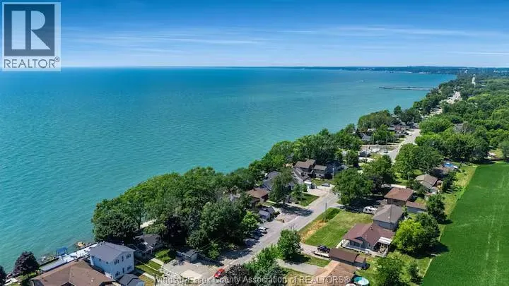 752 Point Pelee