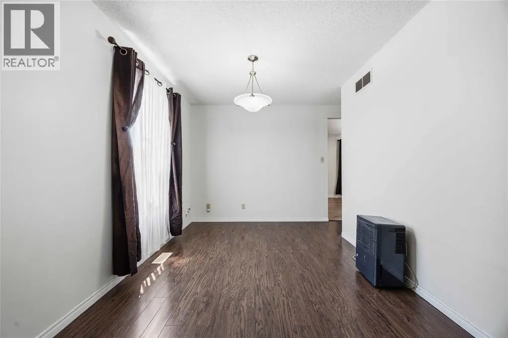 77 FINCH DRIVE