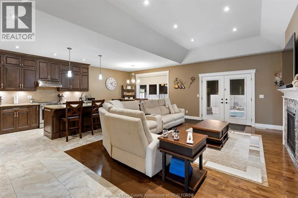1360 LEGENDS LANE