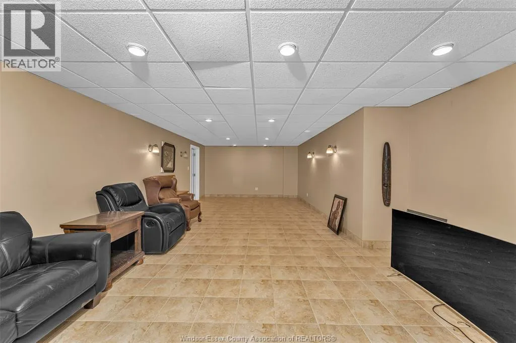 6258 TALBOT TRAIL