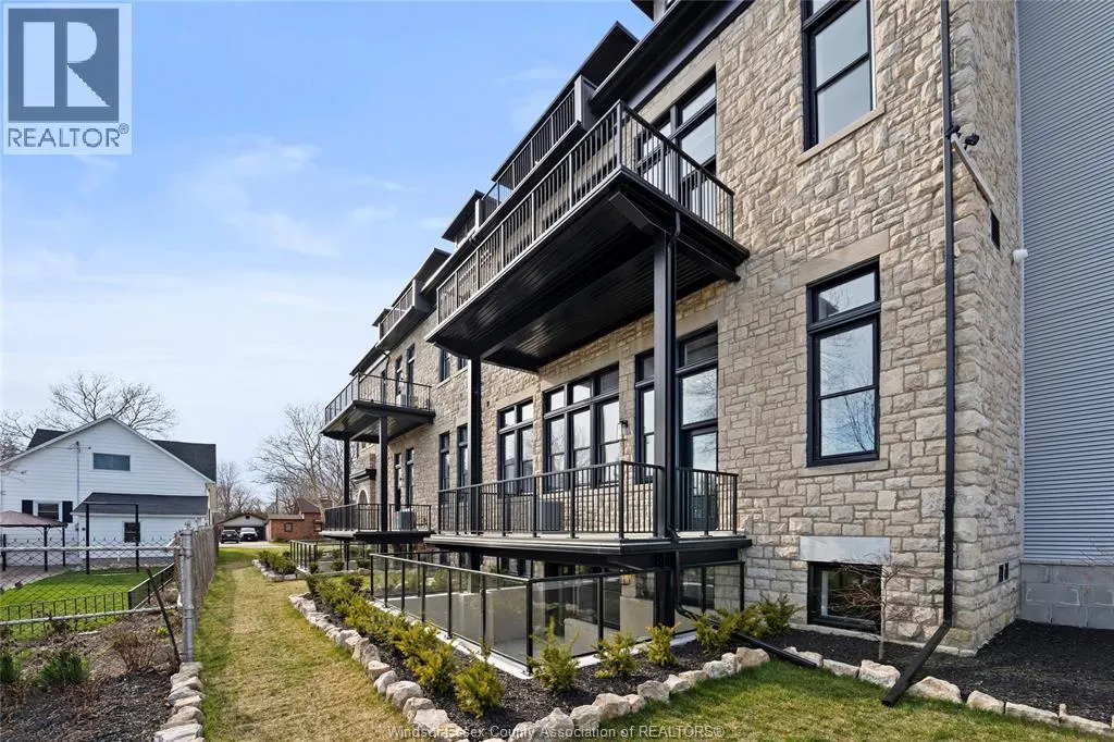 247 BROCK STREET Unit# 404