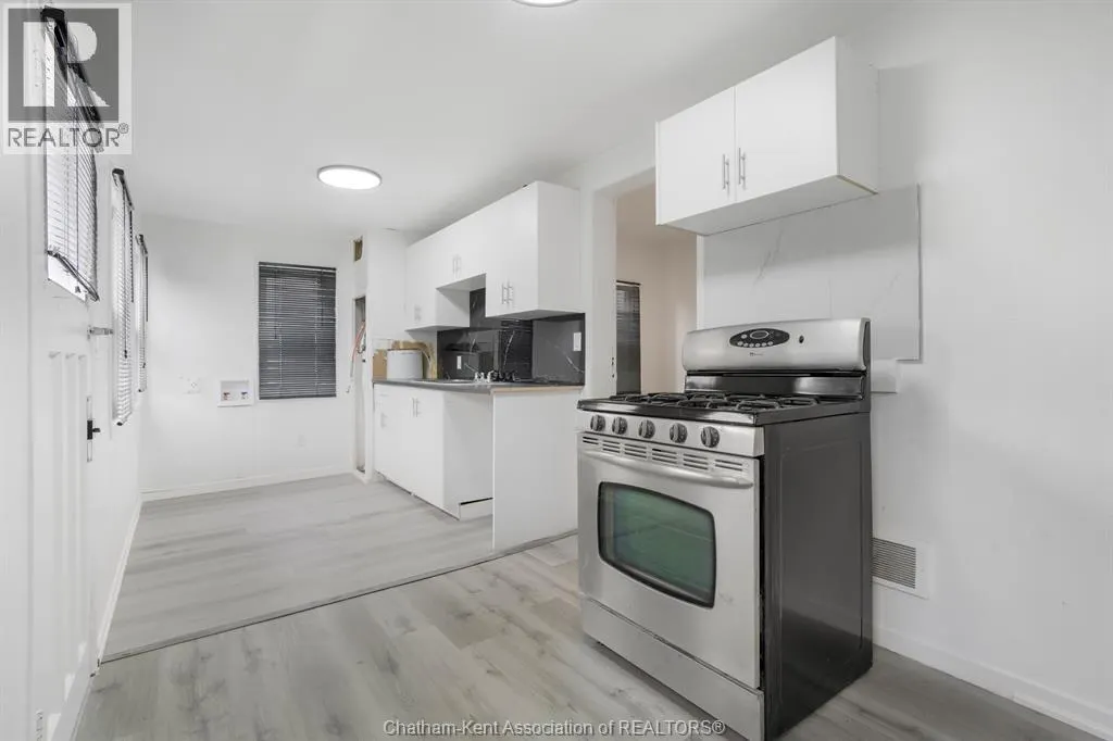 320 Lafontaine STREET