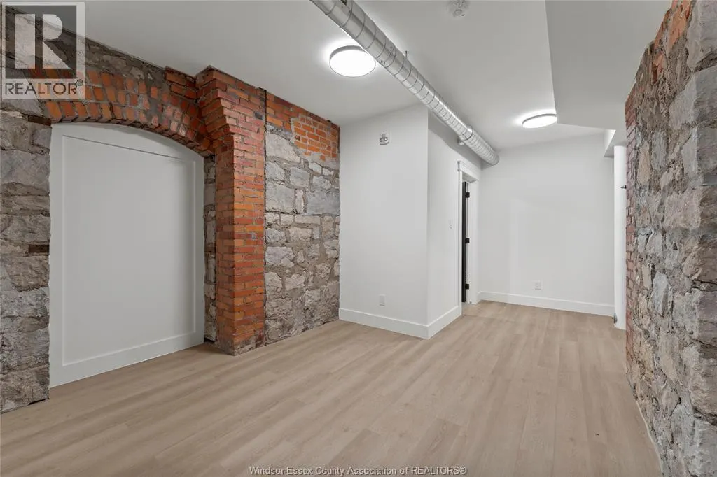 247 BROCK STREET Unit# 102