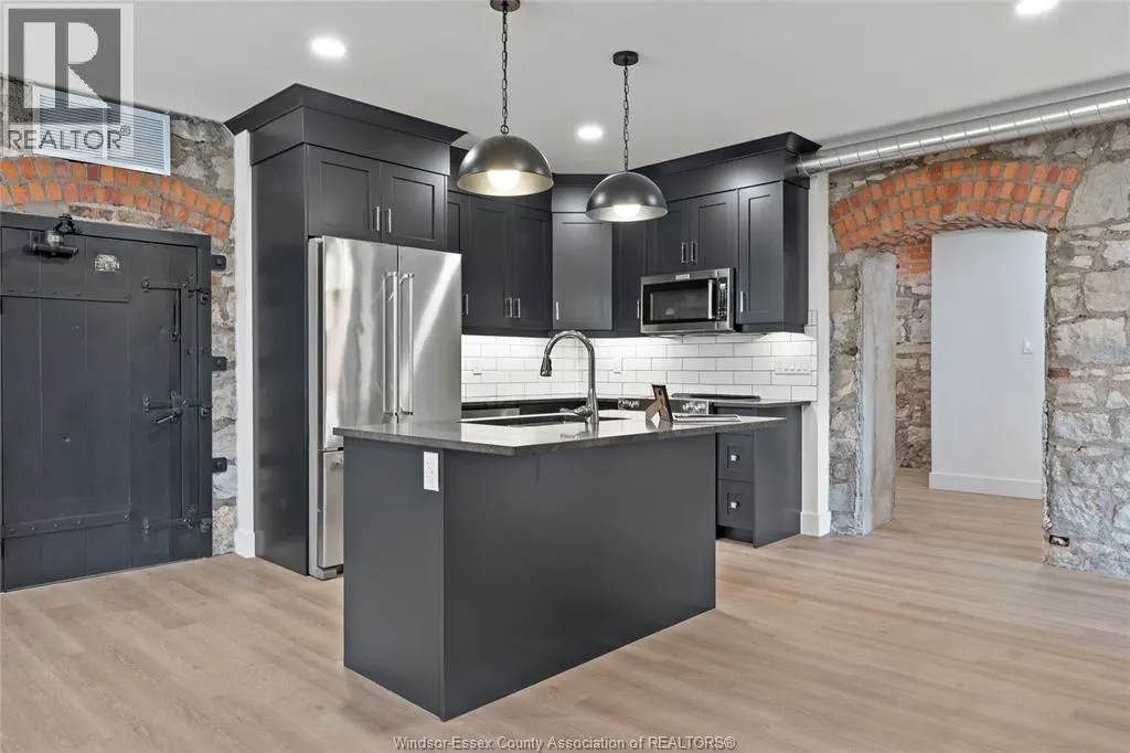 247 BROCK STREET Unit# 102