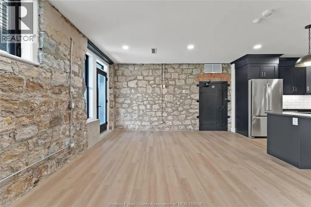 247 BROCK STREET Unit# 102