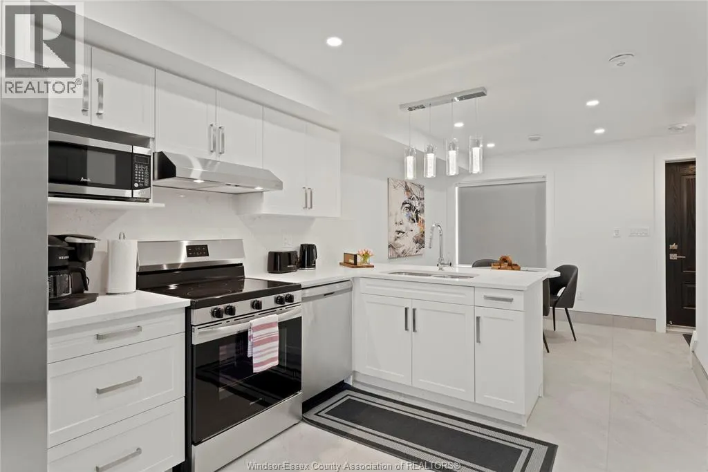 171 ROBSON ROAD Unit# 12