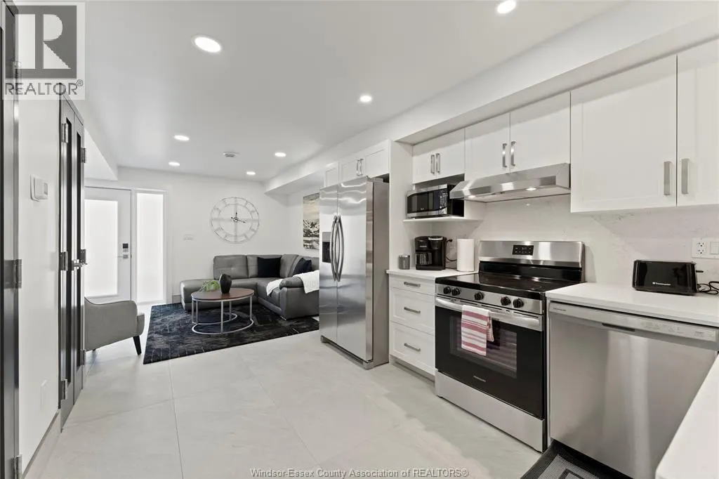 171 ROBSON ROAD Unit# 12