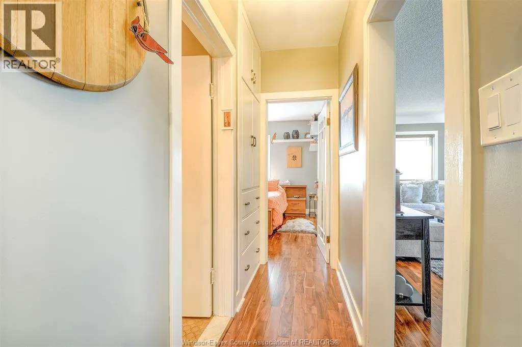 593 DALHOUSIE