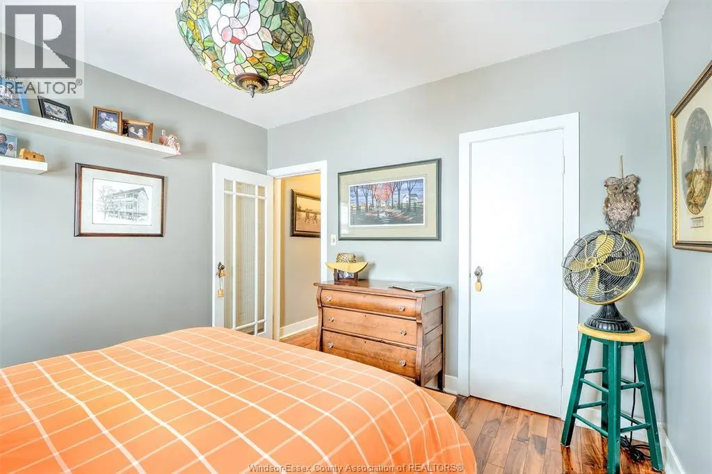 593 DALHOUSIE