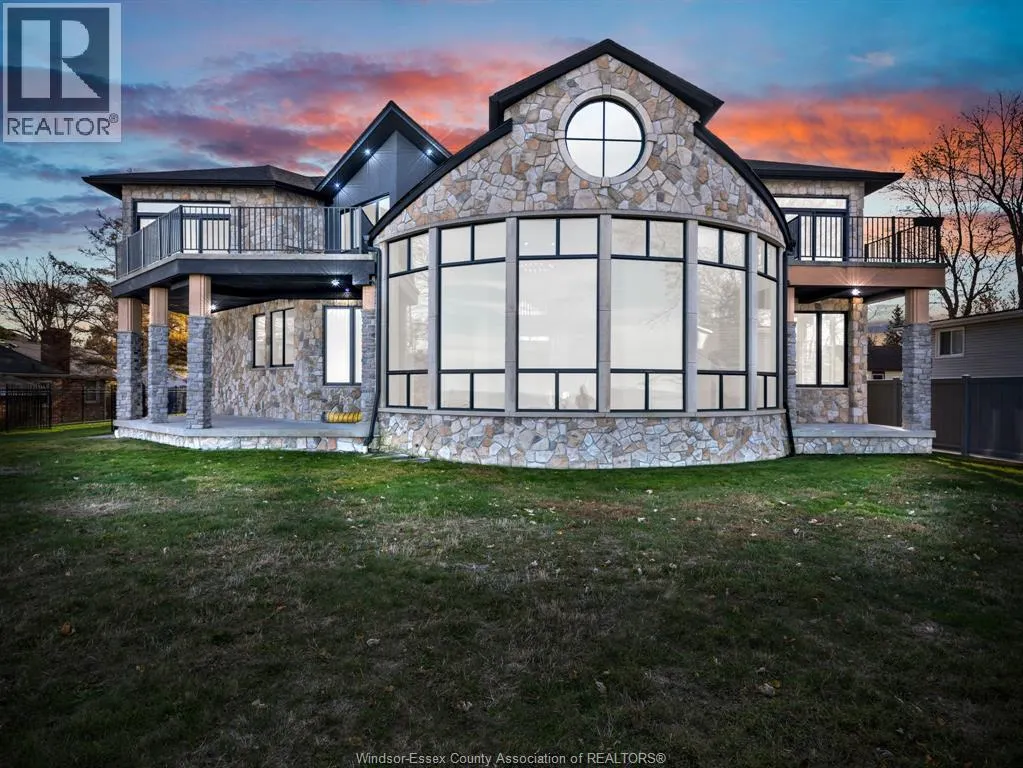 720 OLD TECUMSEH ROAD East