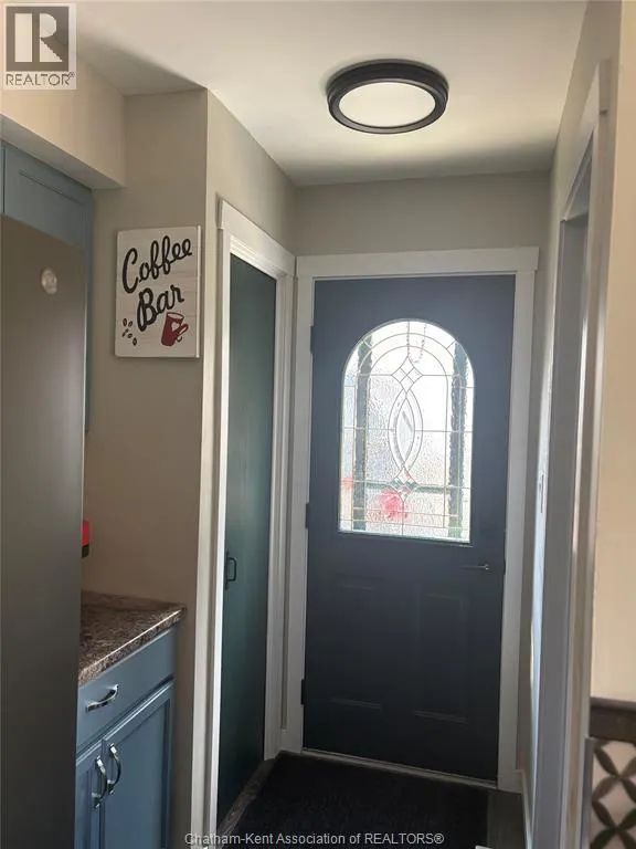 46 OTTAWA DRIVE