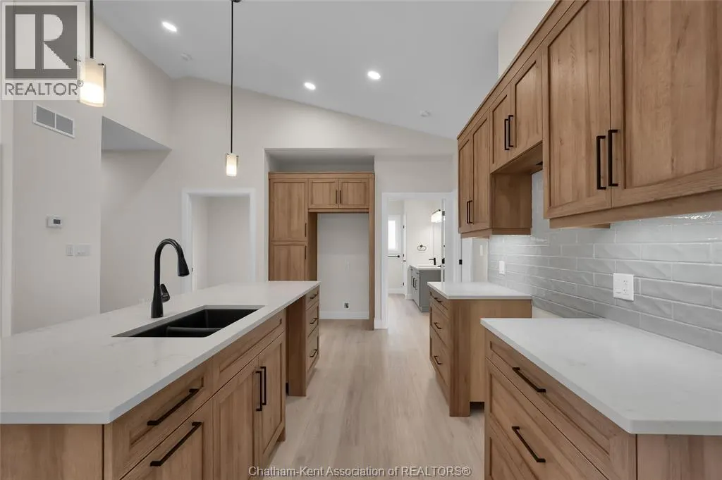 583 KEIL TRAIL North