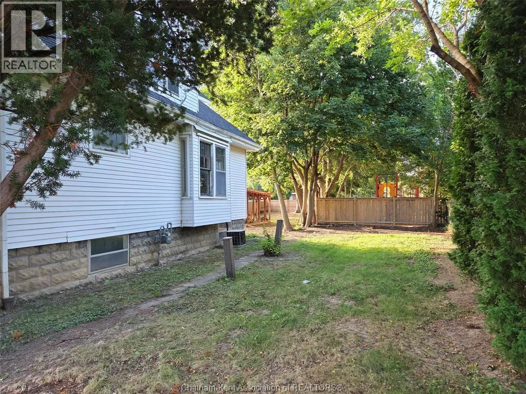 24 STANLEY AVENUE