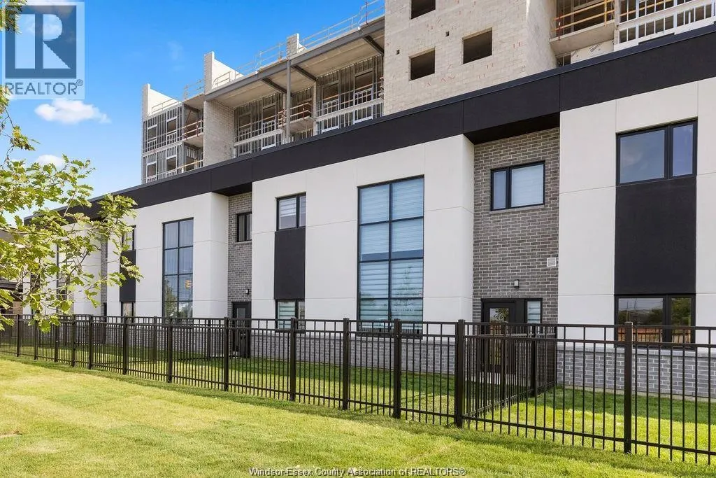 4400 LAURIER PARKWAY Unit# 212