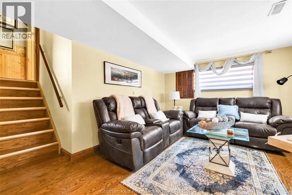 46 Highland DRIVE