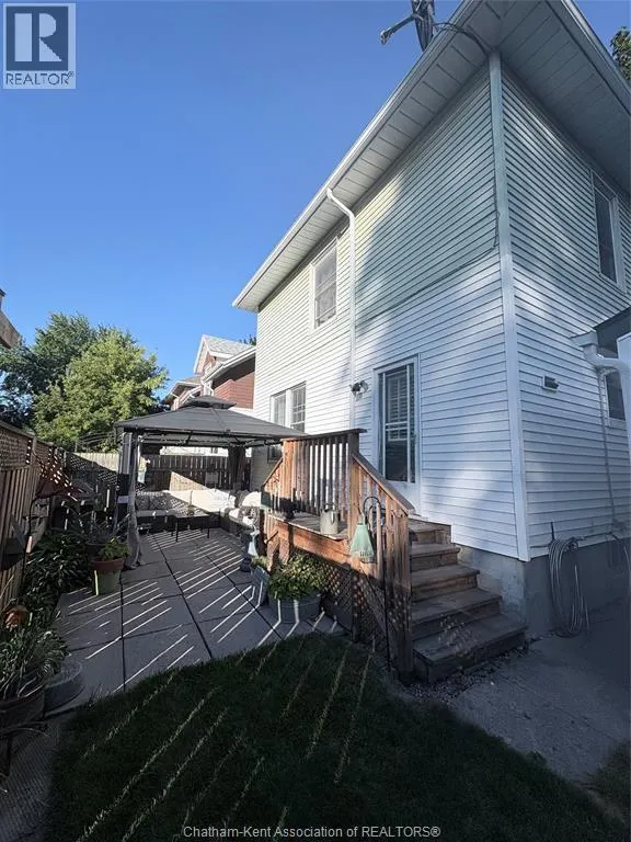 158 LORNE AVENUE