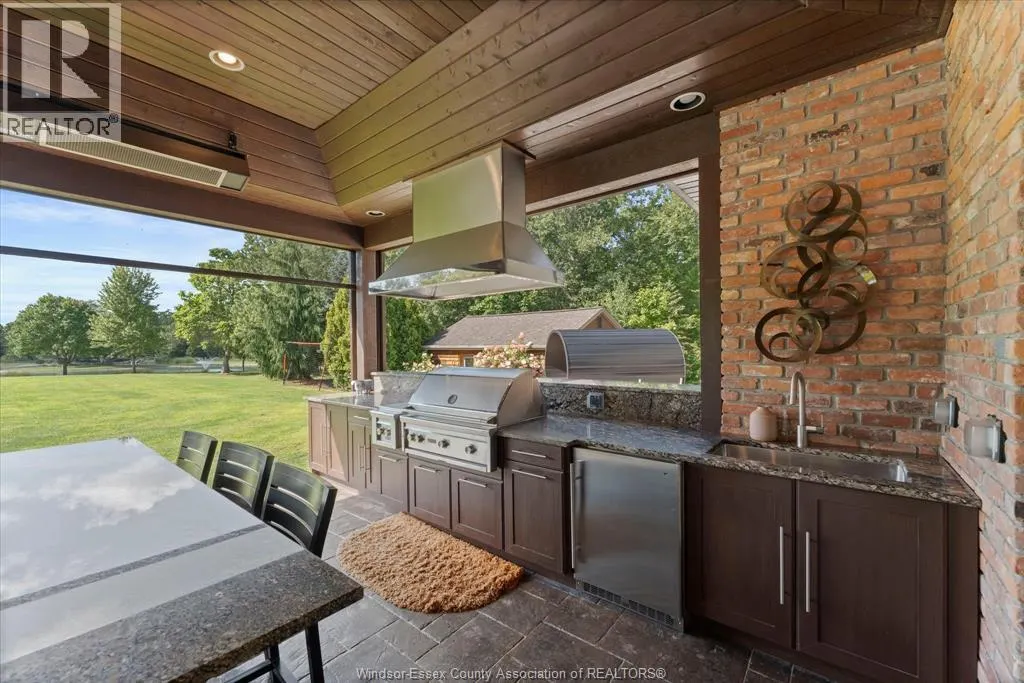 4897 4TH CONCESSION ROAD East