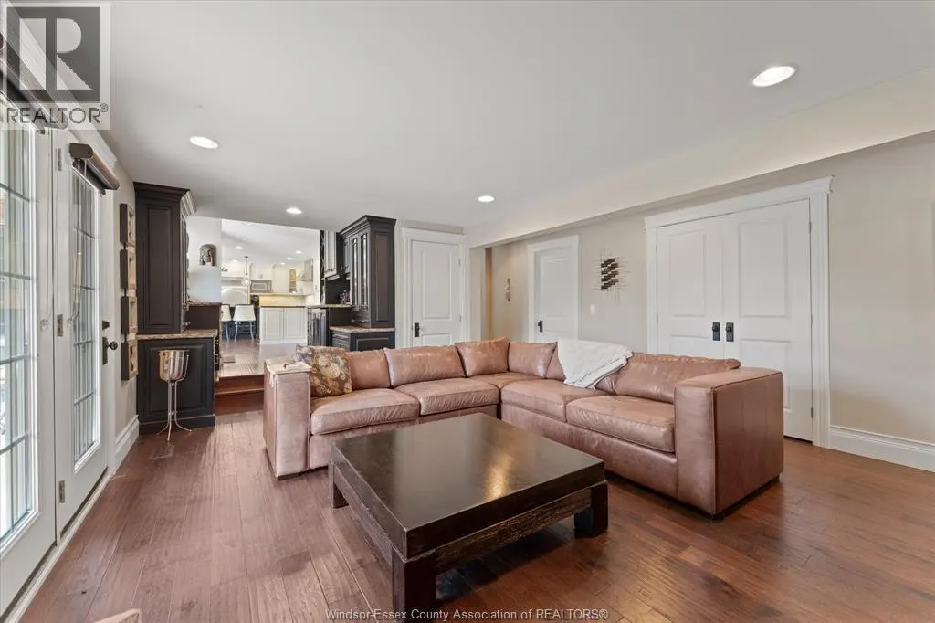 4897 4TH CONCESSION ROAD East