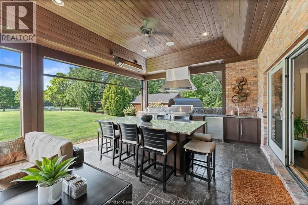 4897 4TH CONCESSION ROAD East