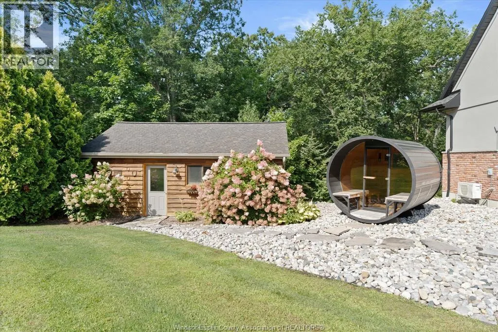 4897 4TH CONCESSION ROAD East