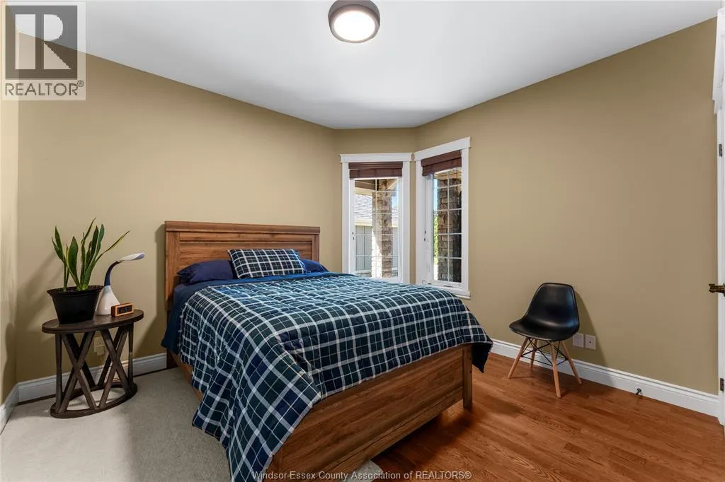 49 Montego Bay CRESCENT