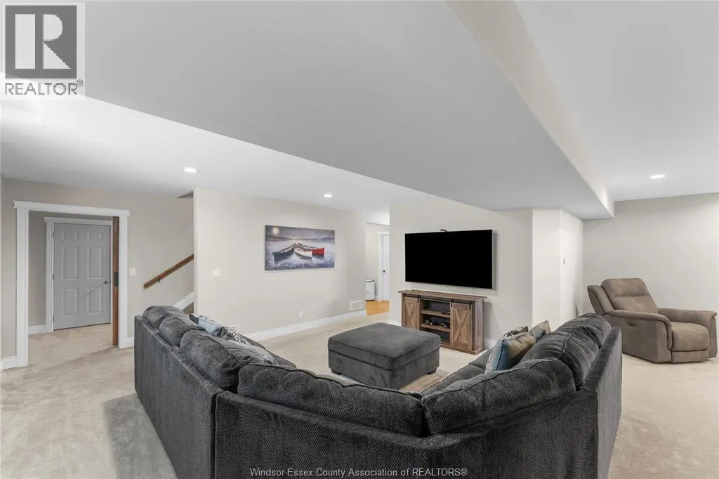 49 Montego Bay CRESCENT