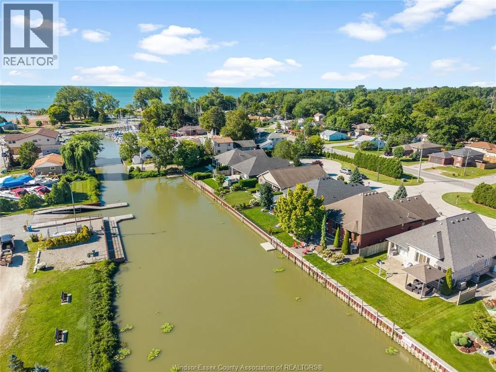 49 Montego Bay CRESCENT