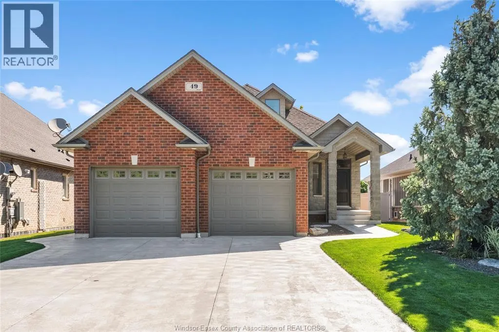 49 Montego Bay CRESCENT