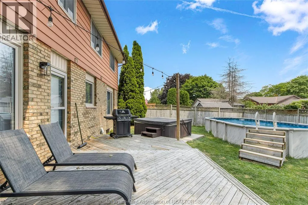76 PAMELA CRESCENT