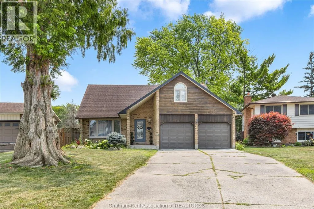 76 PAMELA CRESCENT