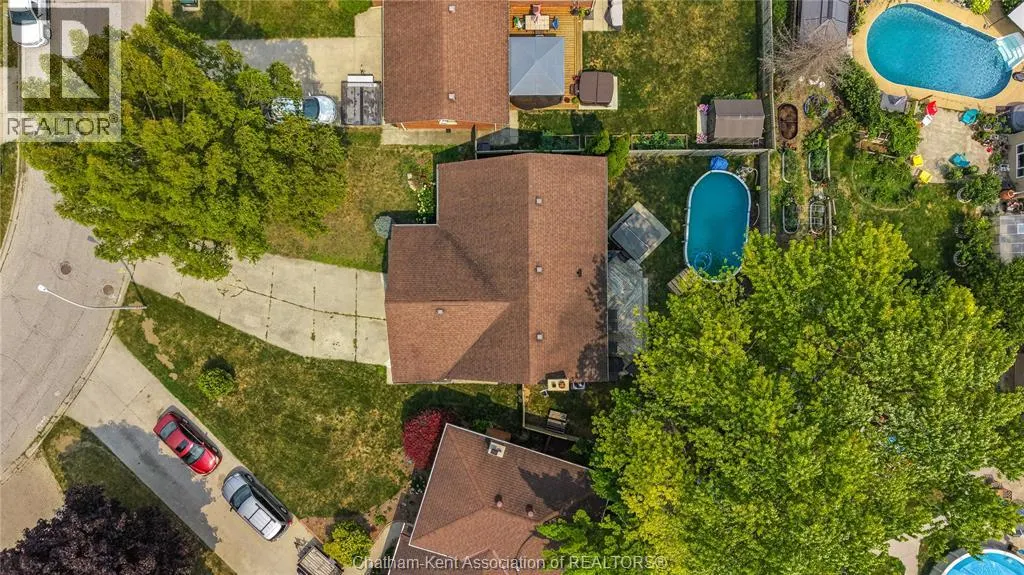76 PAMELA CRESCENT