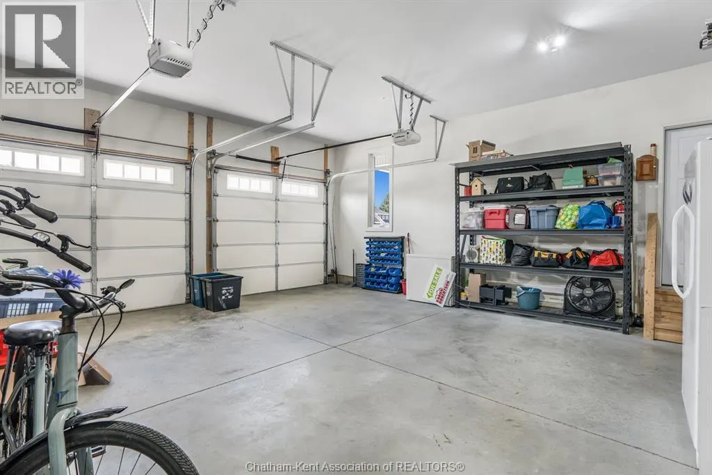 308 Davies STREET East
